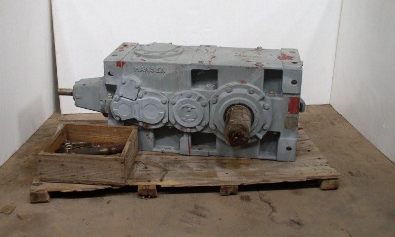 125 HP @ 1750 RPM, Hansen #RDF44, right angle, 90.00 :1 ratio, never used - Image 1