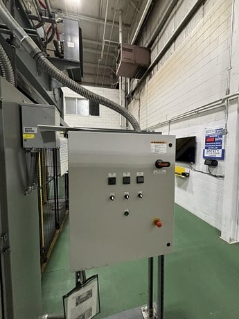 300 Ton, Pacific #300-OBL-10/60, straight side hydraulic press, 12" stroke, 50 HP, 2017 - Image 7
