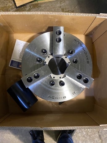 18" Samchully #HCH-18, hydraulic 3-jaw chuck, 4.625" thru bore, 2000 RPM, 2022 - Image 1