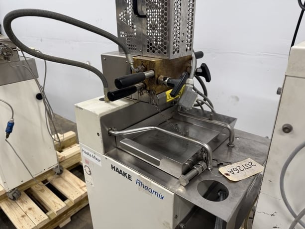 Fisher Scientific Haake #Rheocord-300P, Lab Compounding System, 2-200 RPM, 10 HP, Rheocord & internal mixer & - Image 8