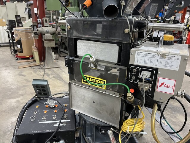Maguire #WSB-220, 2 component gravimetric blender, 1000 lb/hr, additive auger feeder - Image 5
