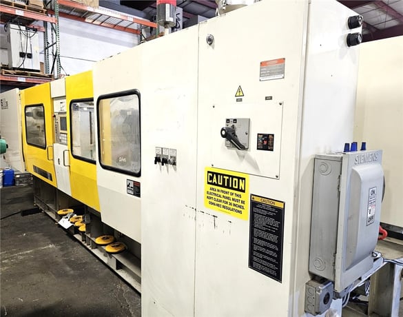 390 Ton, 41 oz., Toshiba #ISG-390, horizontal injection molder, 28.7" x 28.7" tie bar spacing, 49.2" - Image 8