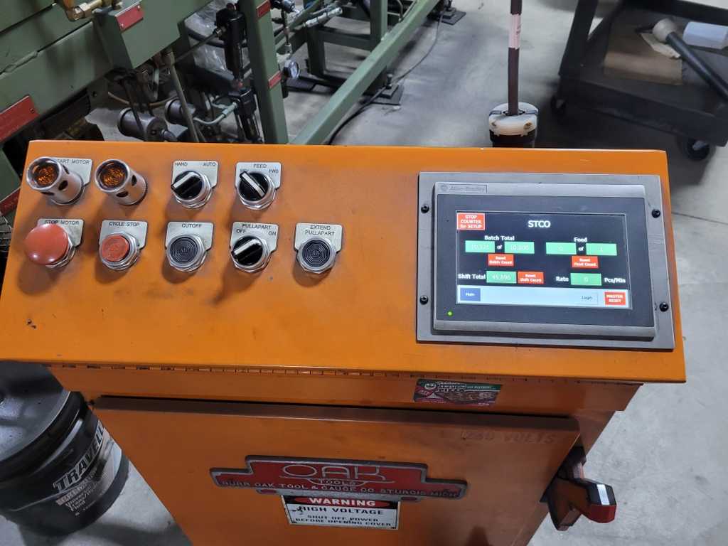 1.125" Burr Oak #STCOS-M5-868-RH, tube cut & end form machine, uncoiler, 1988 - Image 3