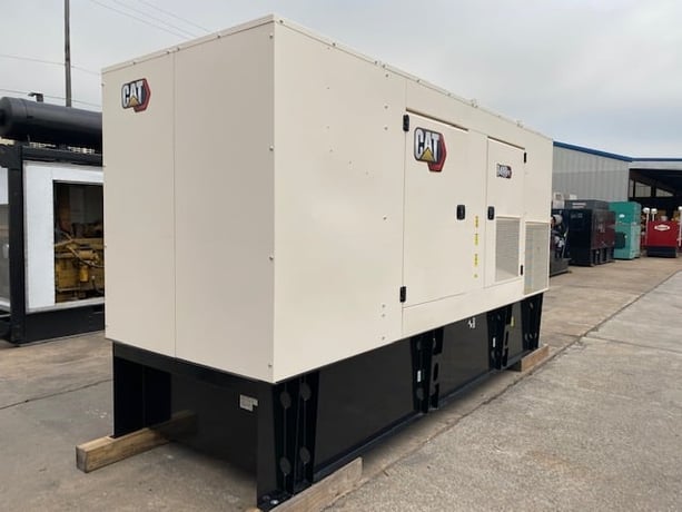 400 KW Caterpillar #D400GC, diesel generator set, 277/480 Volts, 3-phase, 609 HP @ 1800 RPM, C13 engine, Tier - Image 2