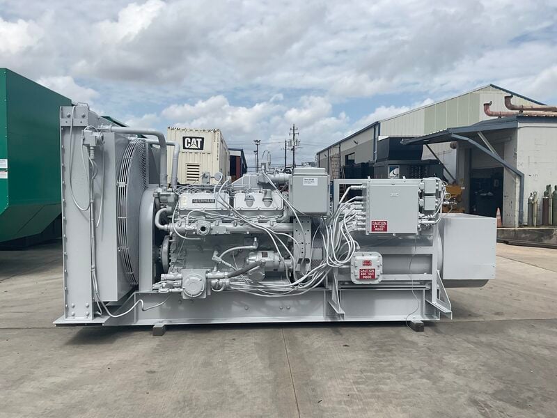 500 KW Caterpillar #3412DITA, diesel generator set, 277/480 Volts, 3-phase, 831 HP @ 1800 RPM, Woodward 2301A - Image 1