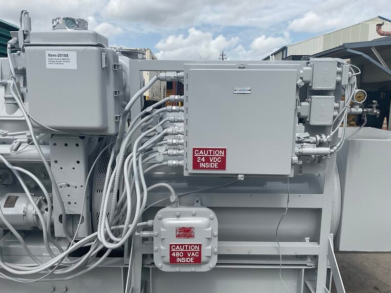 500 KW Caterpillar #3412DITA, diesel generator set, 277/480 Volts, 3-phase, 831 HP @ 1800 RPM, Woodward 2301A - Image 10