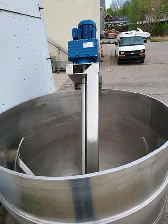 250 gallon Groen, Stainless Steel direct steam kettle w/new INA single agitation & scrape assembly, 90 psi - Image 3