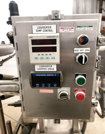 Walker, 25 gallon jacketed liquifier, 150 psi @ 350&deg;F, portable frame w/ Control panel - Image 2
