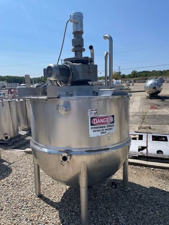 400 gallon Lee Industries #400D9MS, Stainless Steel double motion sanitary mix kettle - Image 1