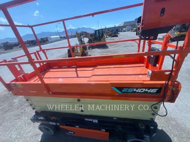 Jlg Industries, Inc. ES4046, Lift Scissor, S/N: M200100705, 2025 - Image 4