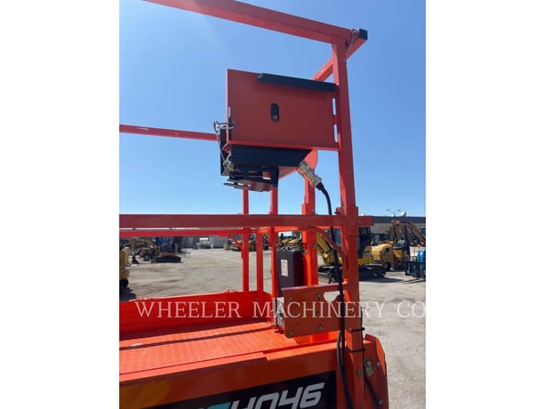 Jlg Industries, Inc. ES4046, Lift Scissor, S/N: M200100705, 2025 - Image 5