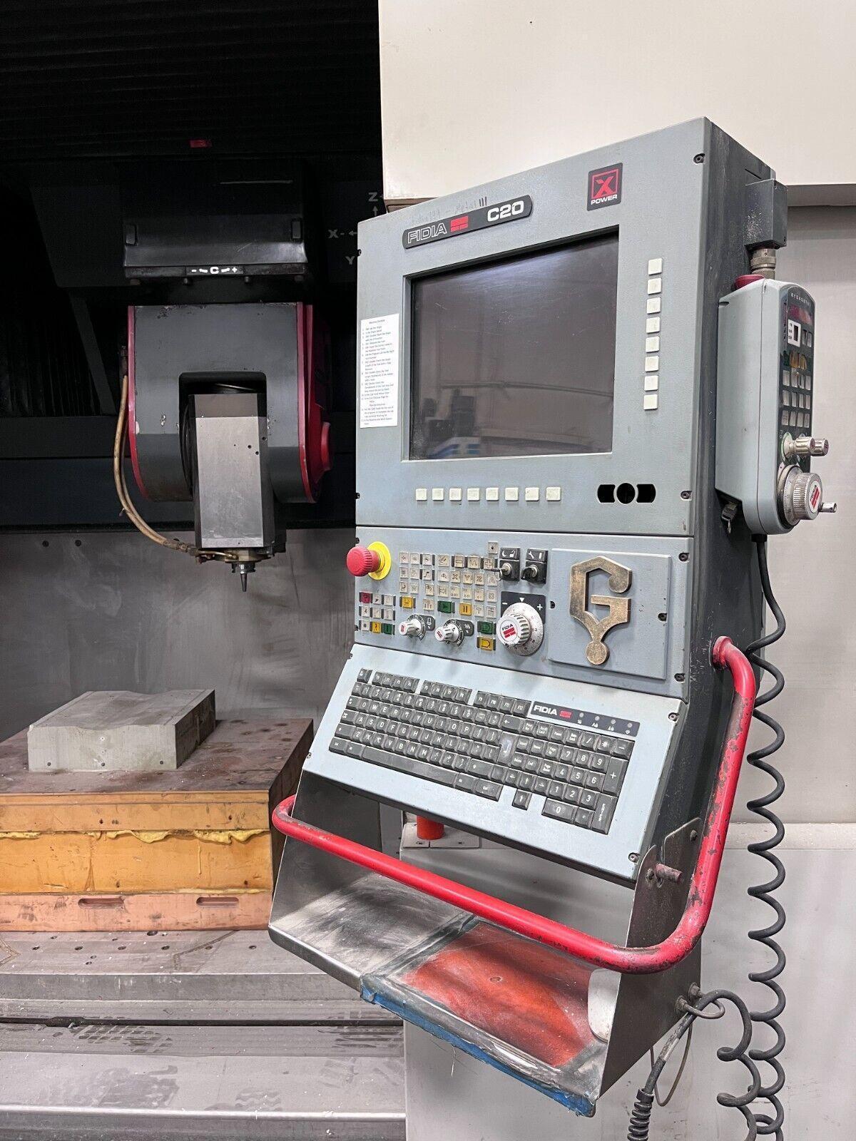 Fidia #K199-5, CNC vertical machining center, 24 automatic tool changer, 71" X, 36" Y, 33" Z, 24000 RPM, HSK - Image 4