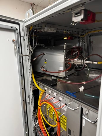 IPG Photonics #YLS-60000, Fiber Laser, 60,000 watt, LaserNet, 480 VAC, w/ 40 Ton Waterchiller, Beam Coupler - Image 7