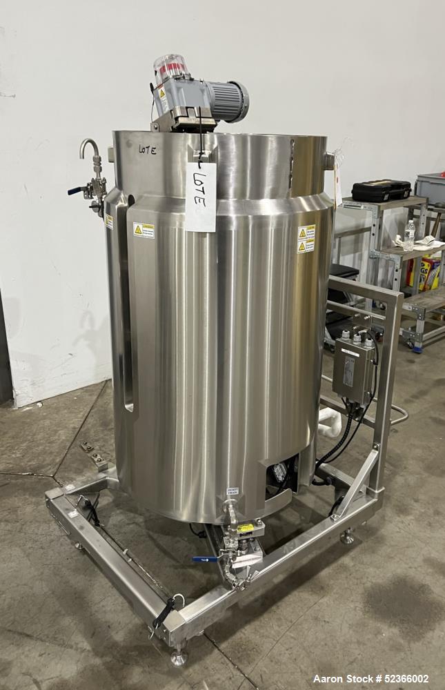 Thermo Scientific #HyClone, single use bioreactor, 250 liter capacity, Stainless Steel, open top, flat - Image 1