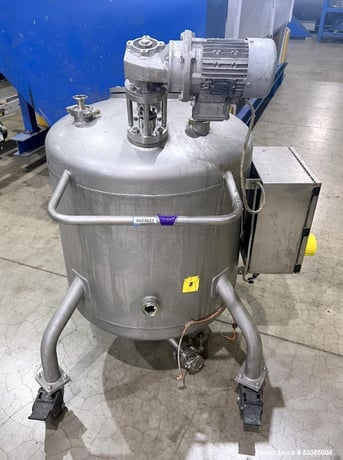 75 gallon Amherst Stainless Steel Pressure Tank,, 304L Stainless Steel, Vertical. Approximate 30" diameter x - Image 3