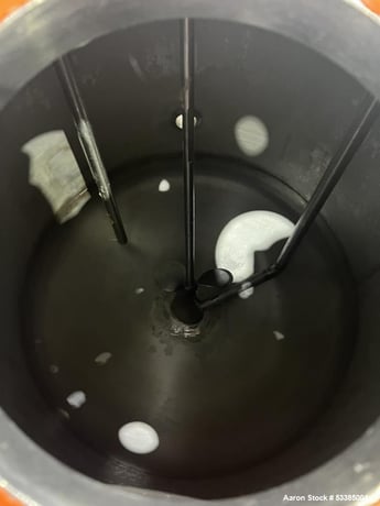 75 gallon Amherst Stainless Steel Pressure Tank,, 304L Stainless Steel, Vertical. Approximate 30" diameter x - Image 6