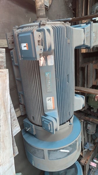 250 HP 1780 RPM Siemens, Frame 5011, TEFC, 1.15 service factor, new surplus, 2300 Volts - Image 1