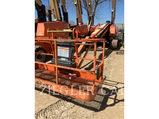 Jlg Industries, Inc. 660SJC, Articulated Boom Lift, 4079 hours, S/N: 0300216657, 2016 - Image 1