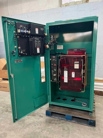 260 Amp. Cummins 306-4167-30, automatic transfer switch, 480 Volts, 1994 - Image 2