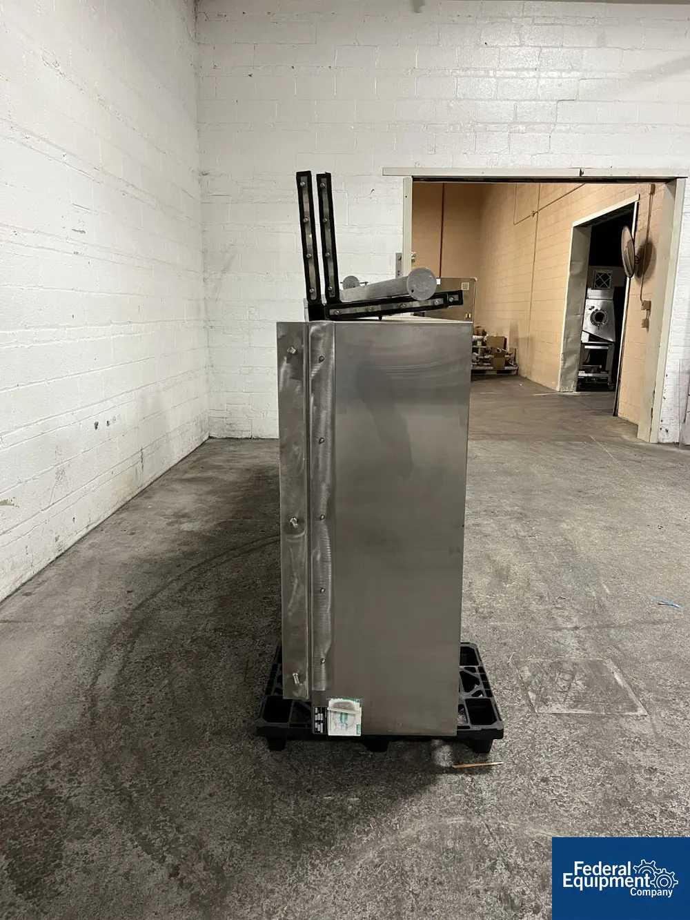 Germfree #VLF, overhead hepa filter housing, Stainless Steel enclosure, with .58 kw dual blowers, 220 volt - Image 3