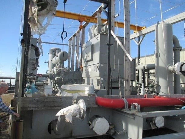 3000 HP Dresser #7HOS4, reciprocating compressor, 3-stages, 3000 HP @ 900 RPM, Toshiba J3008NLSLION, 2006 - Image 2