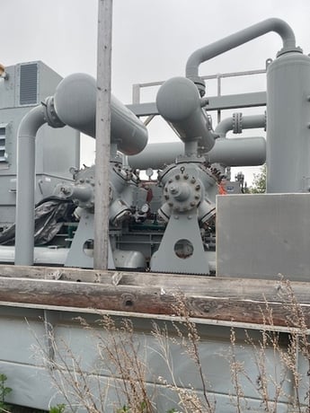 3000 HP Dresser #7HOS4, reciprocating compressor, 3-stages, 3000 HP @ 900 RPM, Toshiba J3008NLSLION, 2006 - Image 5