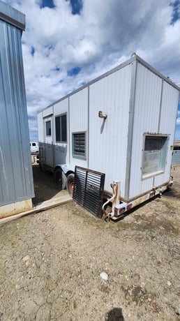 230 HP Mycom #G160S-M, screw compressor, 1-stage, Chev 454, 1999 - Image 3