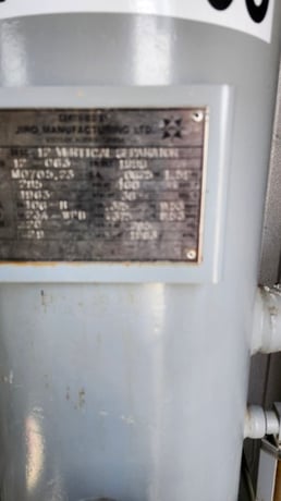 230 HP Mycom #G160S-M, screw compressor, 1-stage, Chev 454, 1999 - Image 10