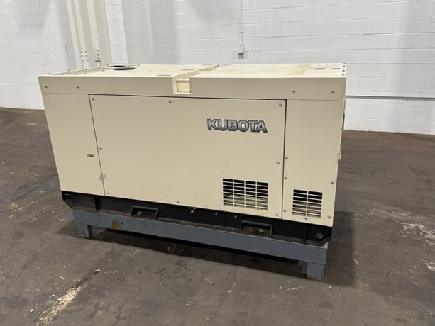 Kubota #SQ-33, diesel engine generator, continuous operation - Image 5