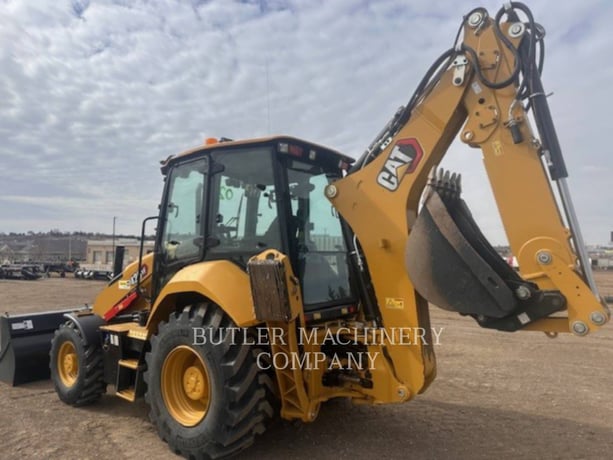 Cat 420, Backhoe Loader, 237 hours, S/N: H9X02036, 2022 - Image 4