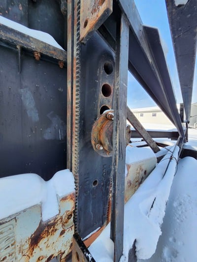 320 Legrand #320-173-144, pump jack - Image 5