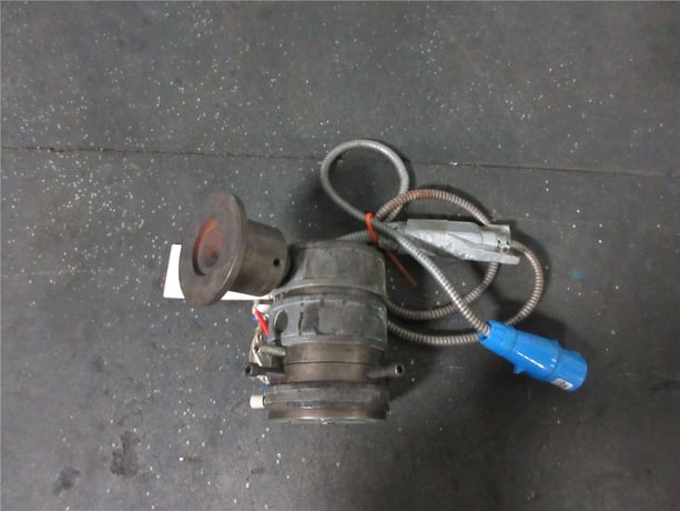 Blown Film Die, 3 Heater Bands, 2.5" Size, 3/4" Inlet, 4.5" Adapter, 240 V - Image 2