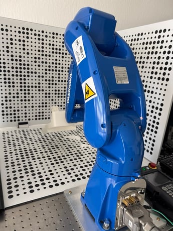 Yaskawa Motoman, GP8 YR-1-06VX8-A00, Robot, 6 Axis, 17.6 lbs., 28.6" reach, IP67, YRC1000 & micro Control - Image 4