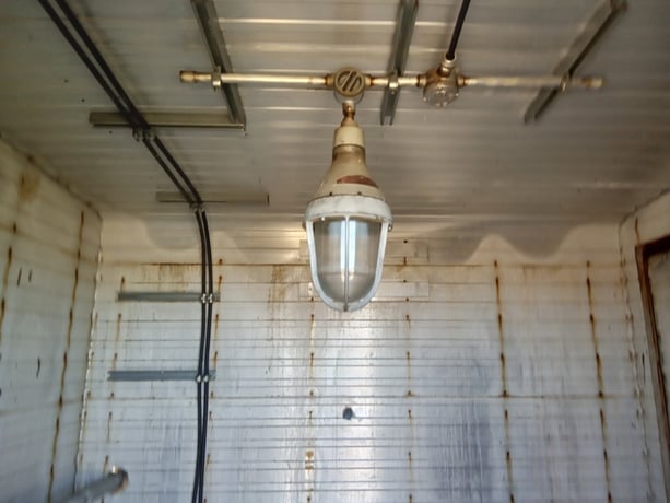 10' x 8' x 8' Building - Image 3