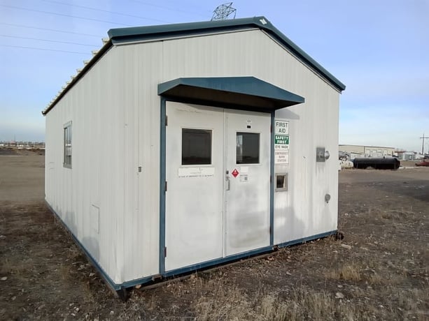 25' x 14' x 12' Equipment Building, 6 well header package, 1996 - Image 3