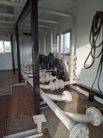 25' x 14' x 12' Equipment Building, 6 well header package, 1996 - Image 5