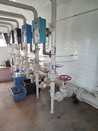 25' x 14' x 12' Equipment Building, 6 well header package, 1996 - Image 9