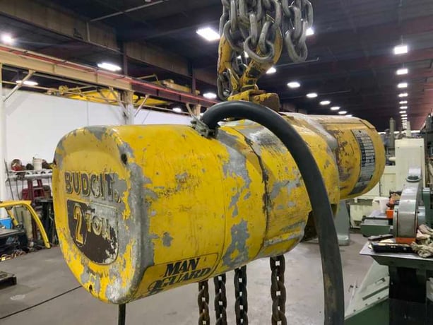 2 Ton, Budgit, power chain hoist, 10' lift, 220/440 V., 3 phase - Image 2