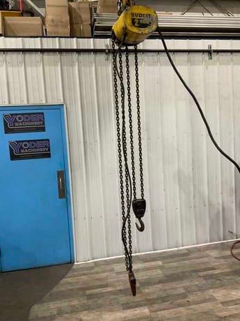 2 Ton, Budgit, power chain hoist, 10' lift, 220/440 V., 3 phase - Image 7