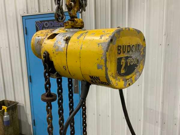 2 Ton, Budgit, power chain hoist, 10' lift, 220/440 V., 3 phase - Image 10
