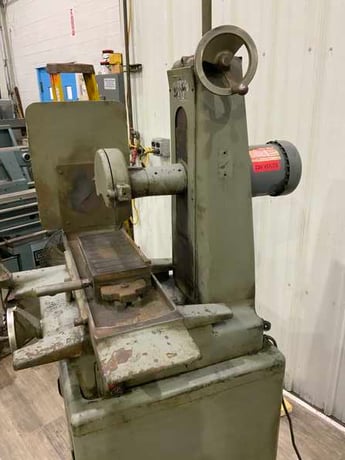 6" x 12" Harig #612, hand feed horizontal surface grinder, 7" x 1/2" grinding wheel, magnetic Control, 2 HP - Image 4