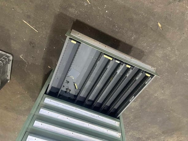 11 Drawer tooling cabinet - Image 6