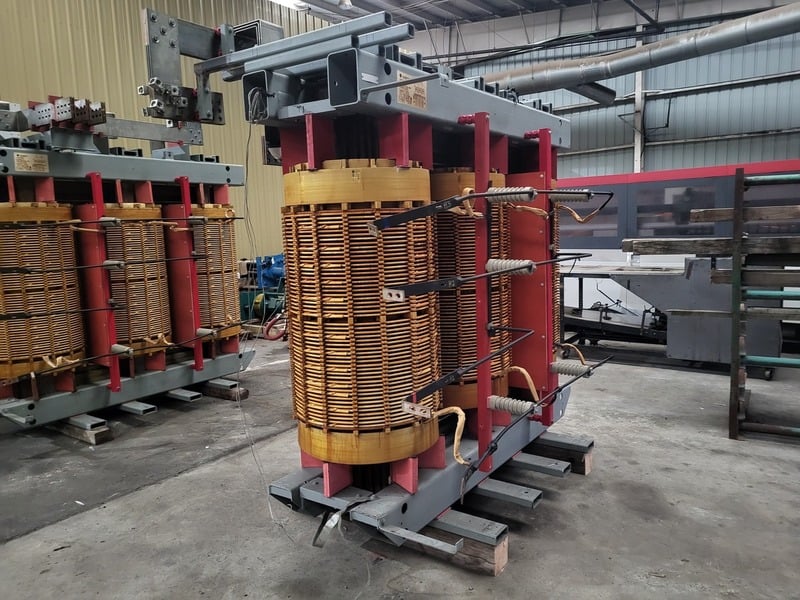 4000 KVA 24940Y/14400 Primary, 600 Secondary, General Electric CXTC4000 S002640 transformer, 2003 - Image 5