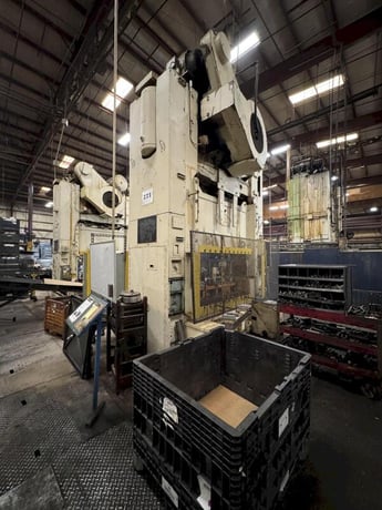 250 Ton, Danly #S2-250-72-42, straight side double crank press, 12" stroke, 30.5" Shut Height, 10" adj, 72" - Image 3