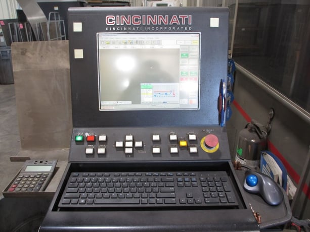 Cincinnati #CL-850, 5000 watt, Fying Optic, 6' x 12' sheet size, dual shuttle tables, 2007 - Image 4