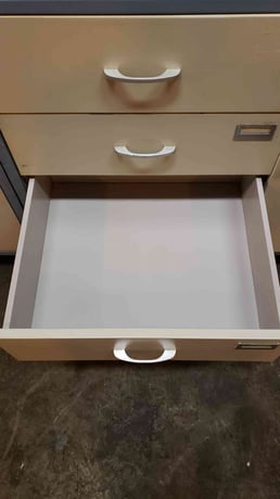 Kewaunee, Laboratory Casework w/7 Drawers & 3 Doors, Blue & White Color, 94" L x 23" width x 36" H - Image 7