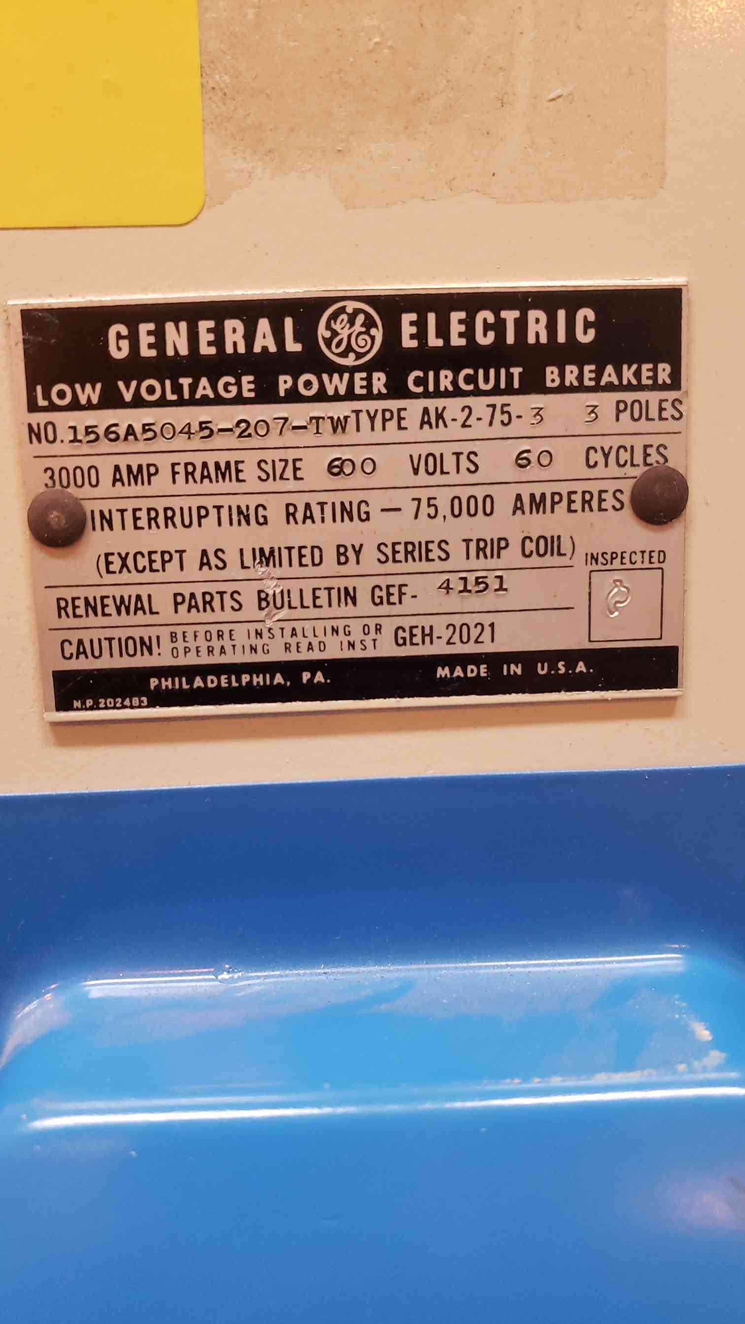3000 Amps, General Electric, 156A5045207TW, Low Voltage Power Circuit Breaker, 3-Pole, 60 Hz, 600 V - Image 5