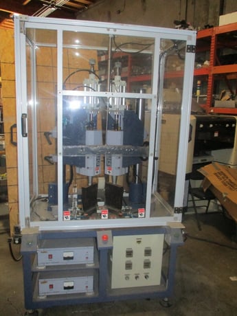 Ever Green #2000IW+ Dual Head Ultrasonic Plastic Welder - Image 2