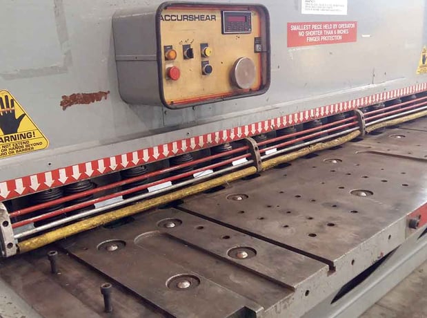 1/2" x 8' Accurshear #85008, hydraulic shear, 13" throat, motorized Back Gauge - Image 3