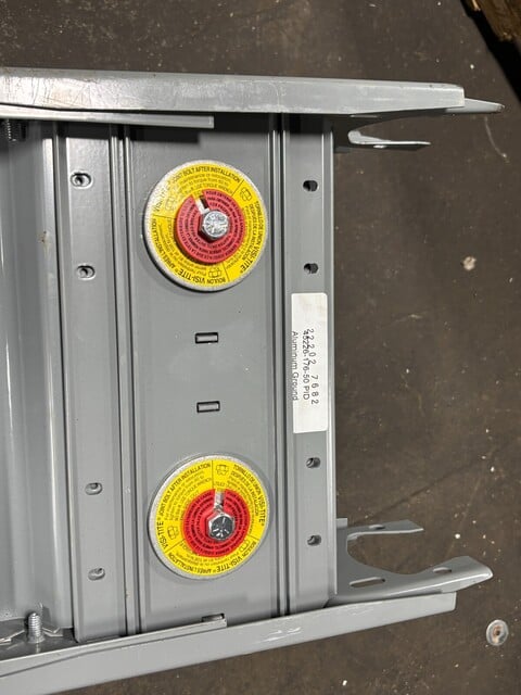 2000 Amps, Square D, i-line ii aph252, 10' Busway, 600V 3P4W Bus Duct Aluminum - Image 7